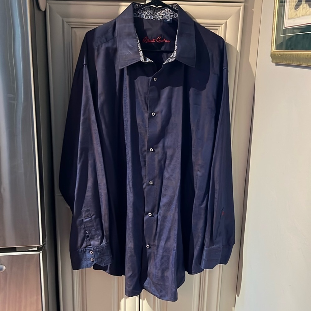 Robert Graham long sleeve button down shirt